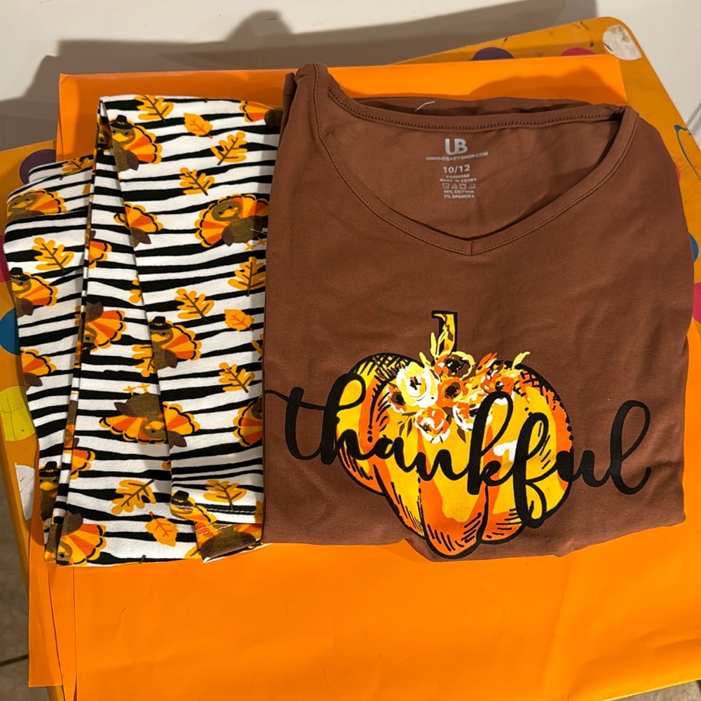 Thankful pajama set